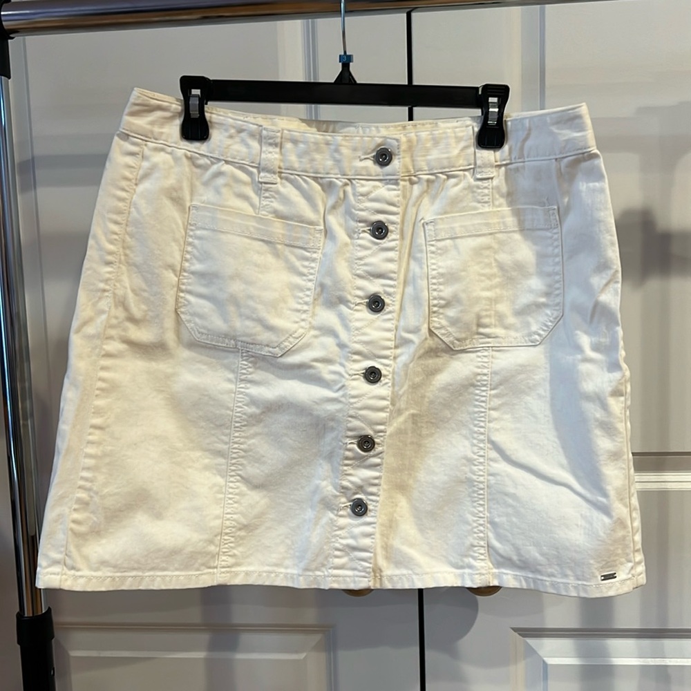 Tommy Hilfiger White Button-Front Denim Skirt